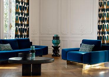 Misia dresses the remarkable creations of Paolo Castelli with its exceptional fabrics 